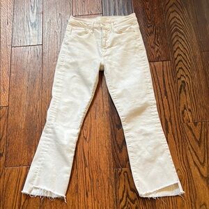 VGUC Mother Insider Crop Step Fray in cream puffs